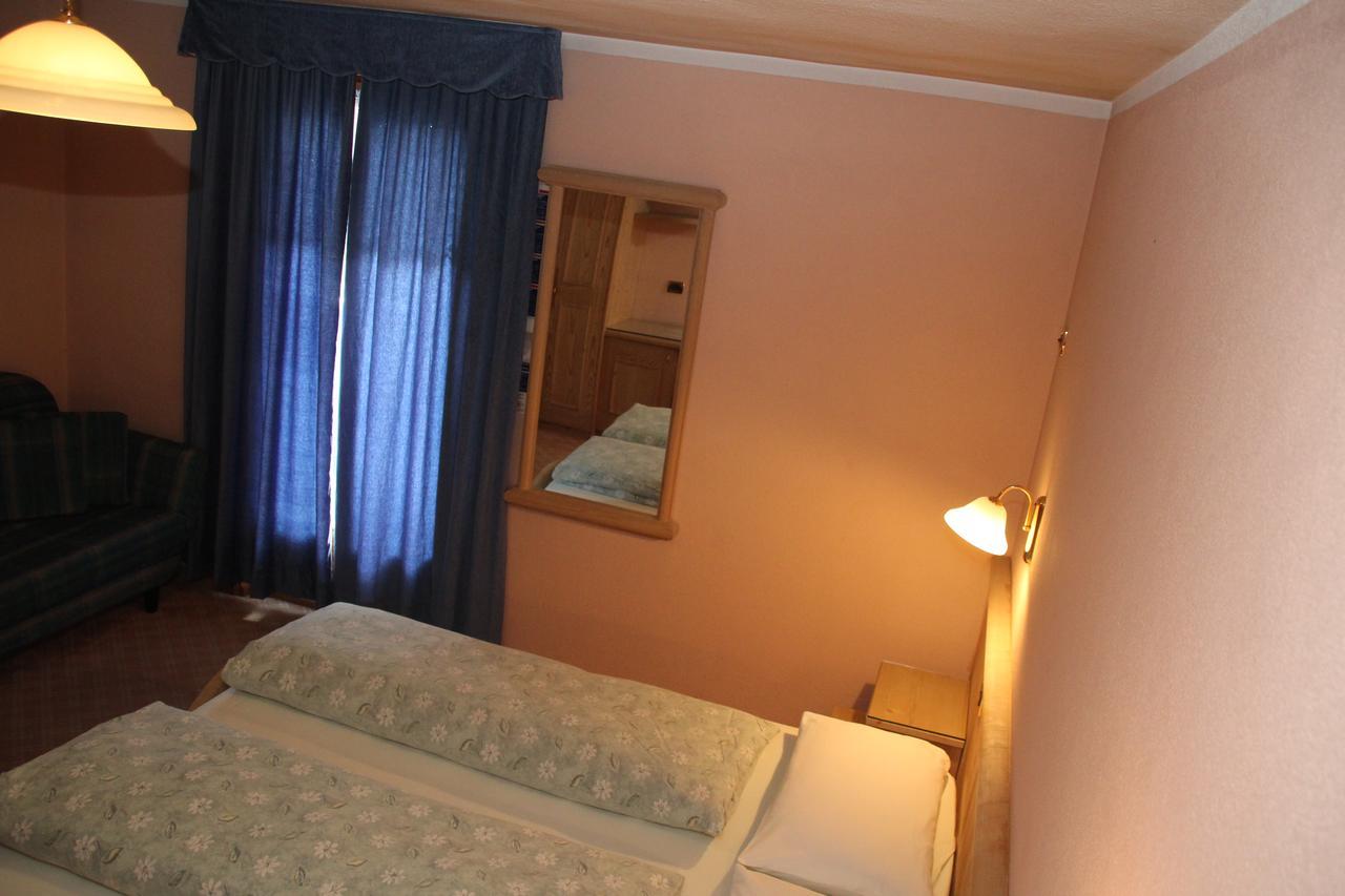Caravasc Hotel