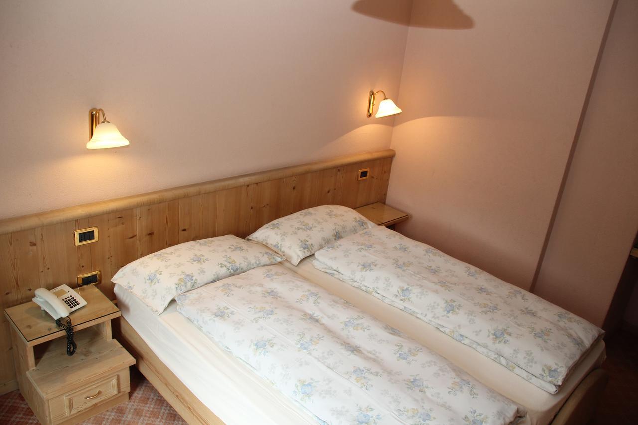 Hotel Caravasc